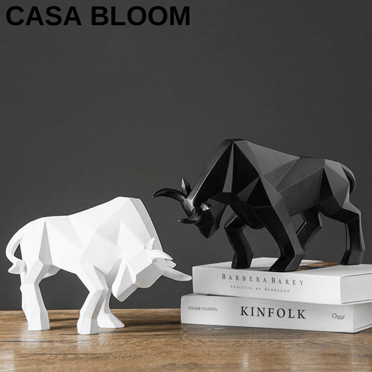 פסל השור הזועם - CASA BLOOM