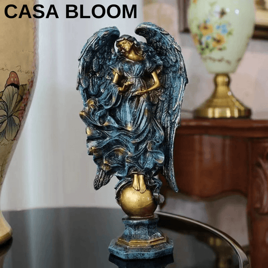 פסל המלאך - CASA BLOOM