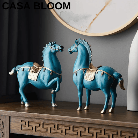 פסל הסוס הכחול - CASA BLOOM