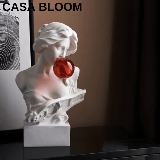 פסל עתיק בדמות האישה - CASA BLOOM